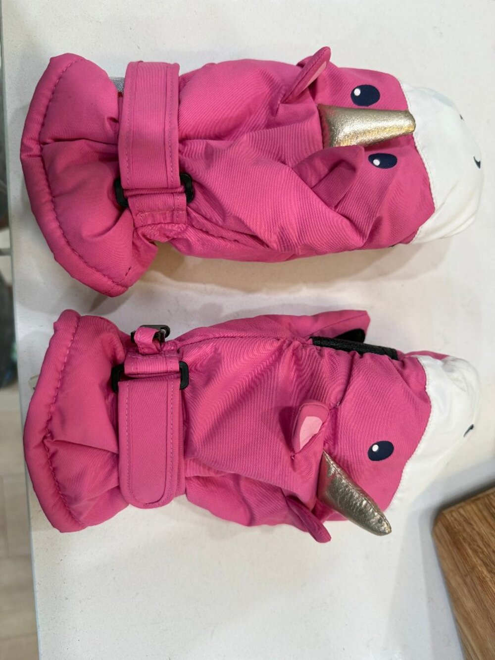 Mini Boden unicorn mittens size 9-12yr
